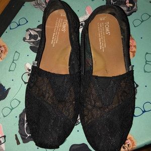 BRAND NEW Lace Toms
